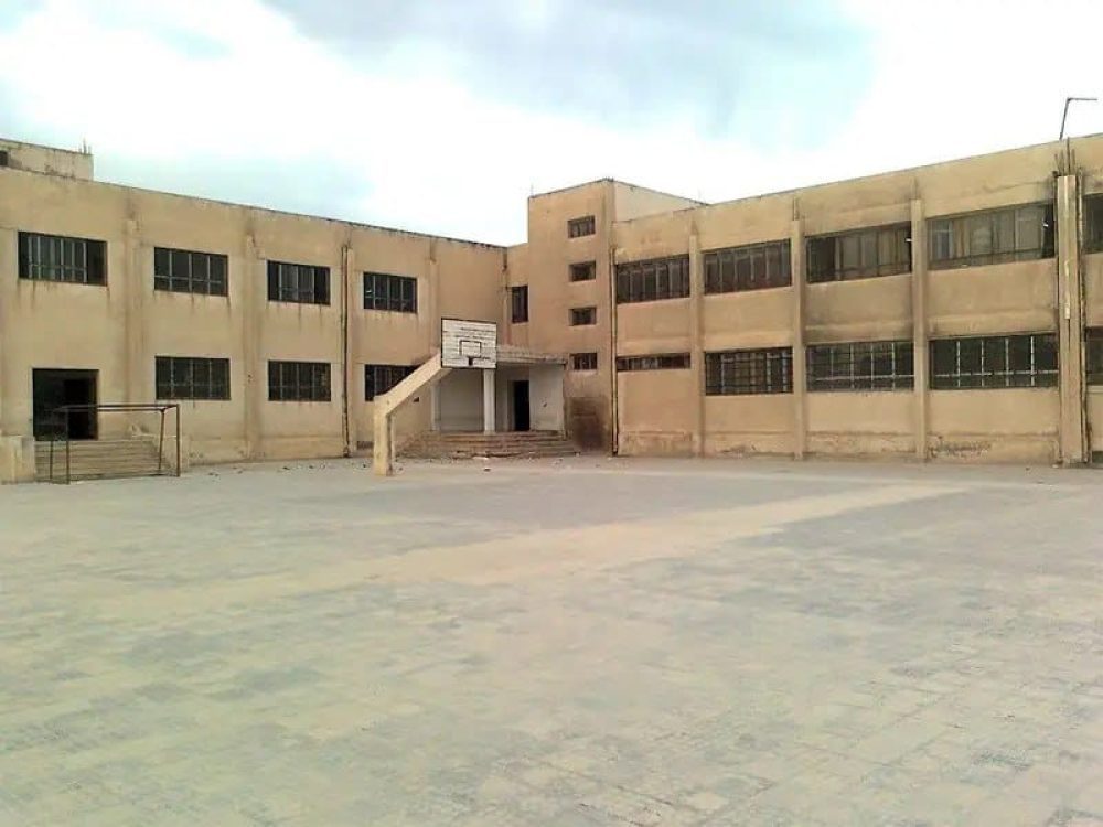 حمص تستأنف الدوام المدرسي وتنهي حظر التجول