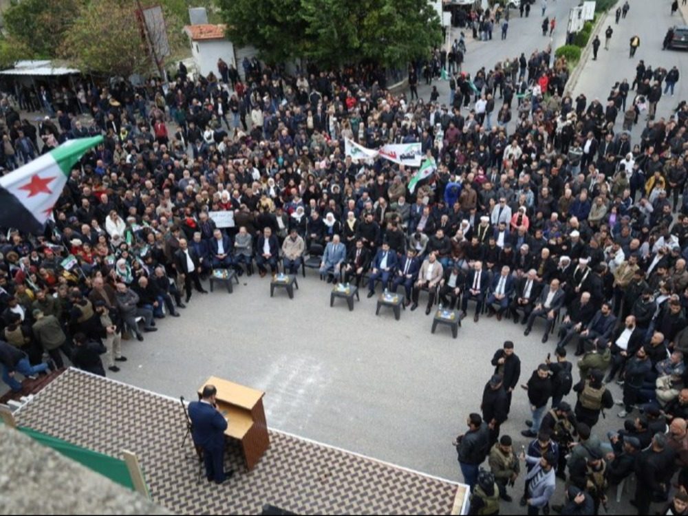سوريا.. القرداحة تحتفل بذكرى التحرير بحضور رسمي وشعبي