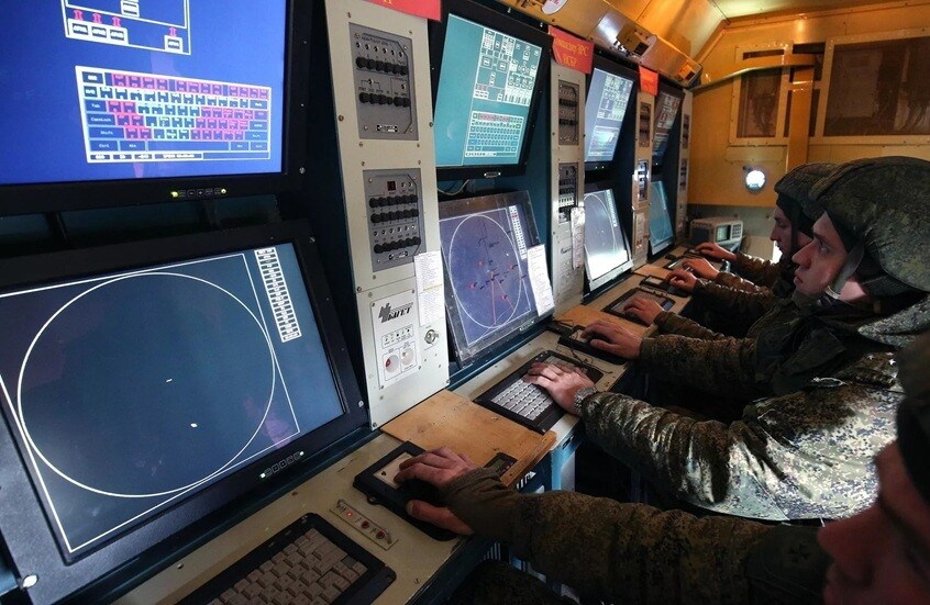 الدفاعات الجوية الروسية تسقط 23 مسيرة أوكرانية