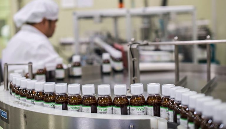 الصناعة الدوائية السورية بين الإنتاج والاستيراد: إلى أين تتجه “تاميكو”؟