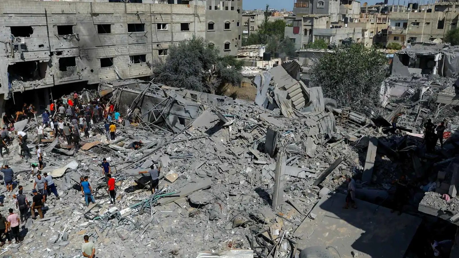 حصيلة قتلى غزة 36 شخصاً منذ فجر اليوم