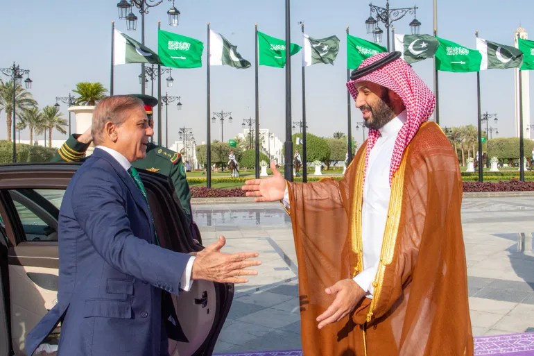 التحالف السعودي الباكستاني: مظلة نووية تُعيد رسم خريطة أمن الشرق الأوسط