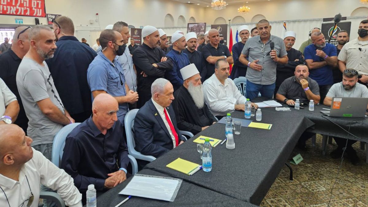 اجتماع درزي-إسرائيلي يربك المشهد السوري: دعم للسويداء أم تحالف استراتيجي؟