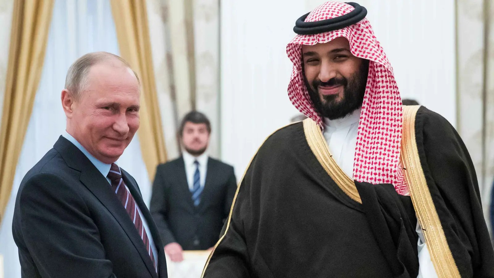 بوتين ومحمد بن سلمان يناقشان أوضاع الشرق الأوسط
