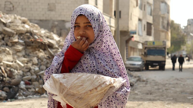 مليارات للاستثمار... وجوع في الشوارع: تناقض صارخ بين وعود دمشق وواقع السوريين