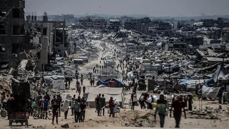 غزة بين هدنة هشة ومستقبل غامض: الحرب نحو 2026؟