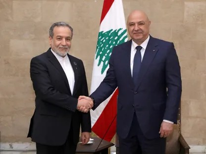 عراقجي لعون: إيران تحترم سيادة لبنان