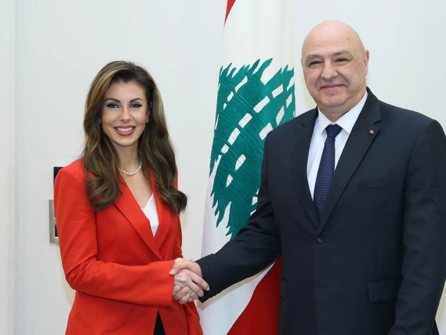 الوساطة الأمريكية في لبنان: شرطي جيد أم طرف منحاز؟