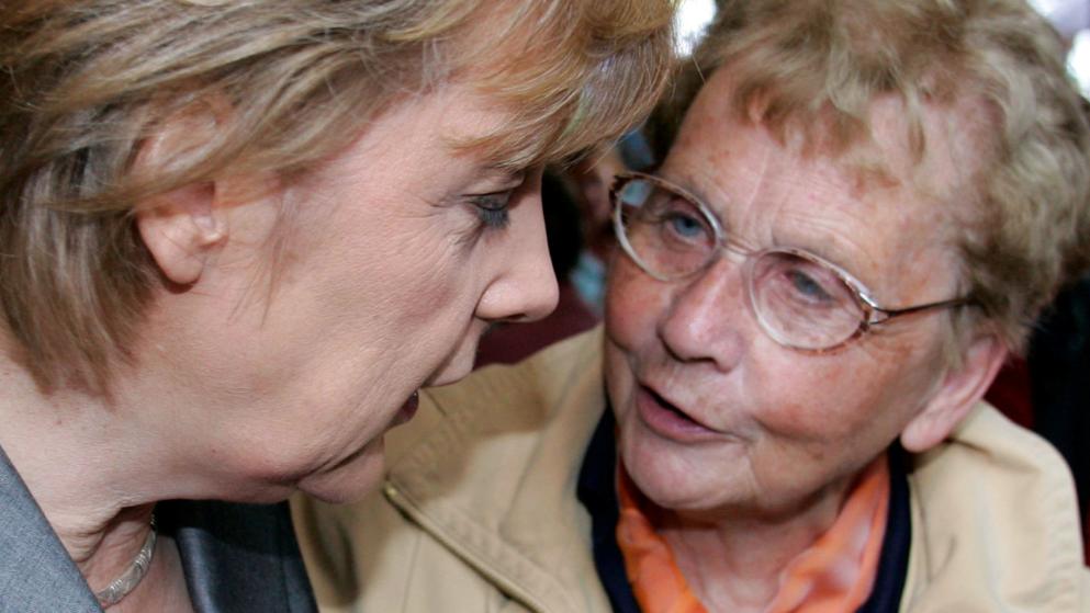 وفاة والدة المستشارة الألمانية أنجيلا ميركل