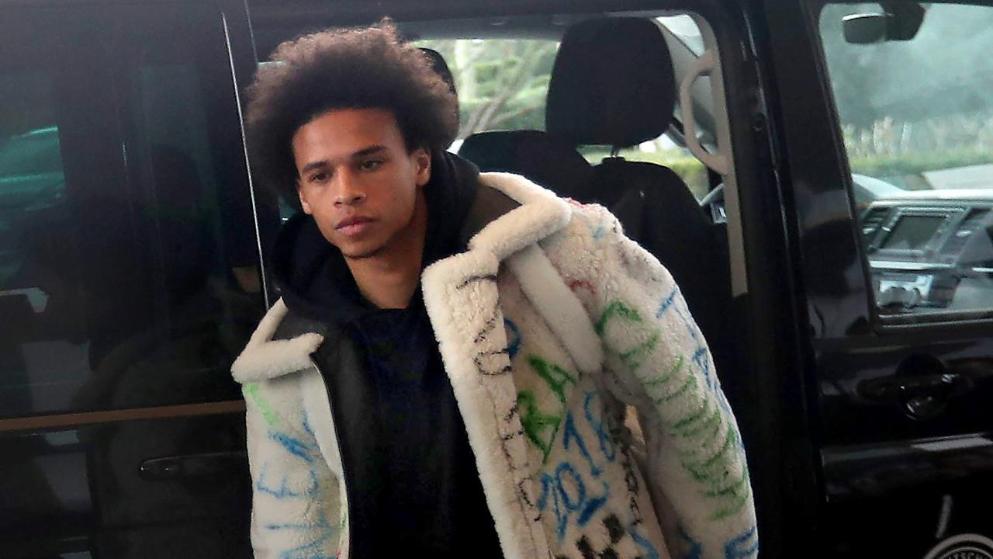 إطلالة ساني تكلّفه 25 ألف يورو .. وإداري منتخب ألمانيا يعلق