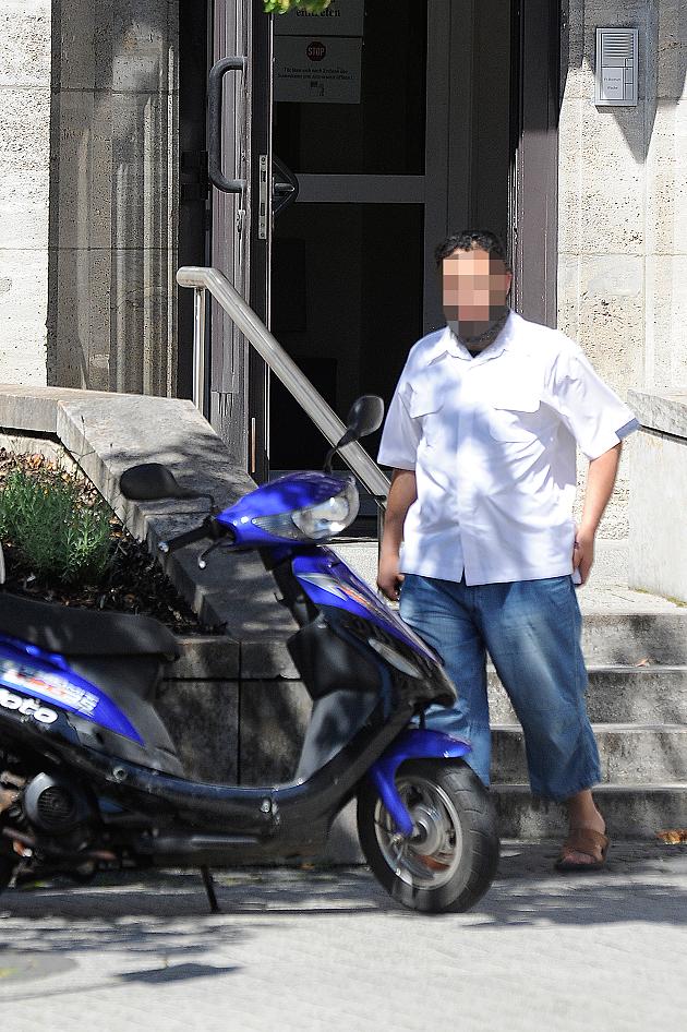 محكمة كلزنكرش ترفض عودة سامي .ع من تونس