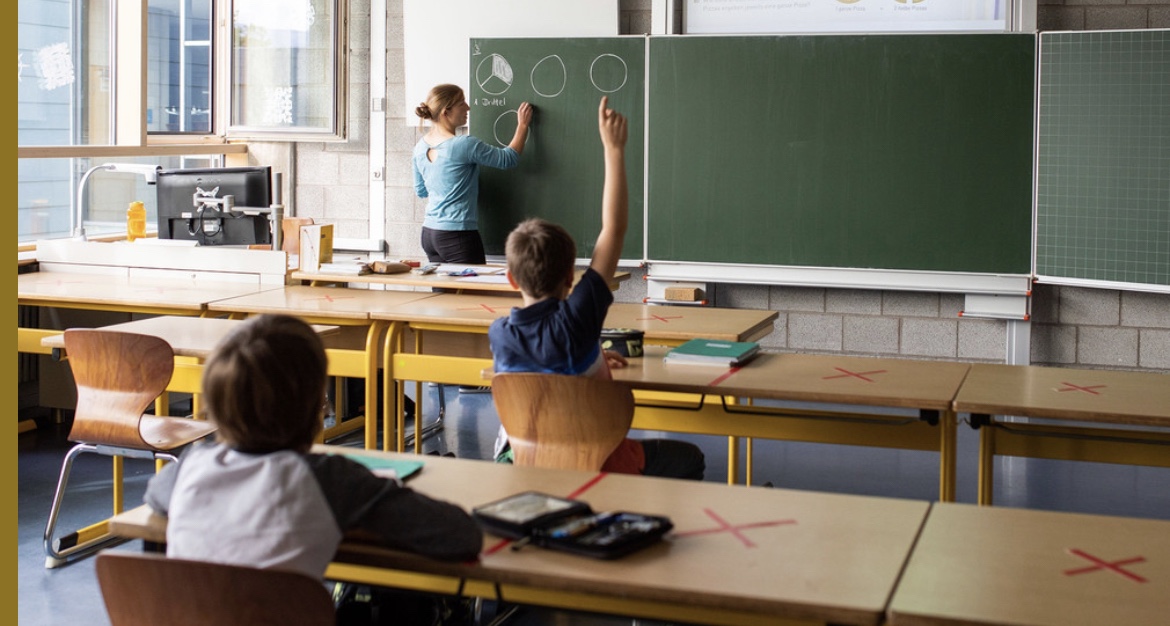 بداية السنة الدراسية في ألمانيا مع مخاوف من انتشار الفيروس بين عناصر الجهاز التعليمي