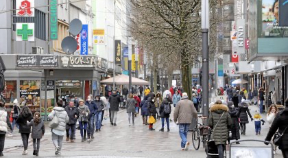 الكساد الاقتصادي يضرب وسط مدينة كلزنكرش الألمانية بإغلاق متاجر رئيسية