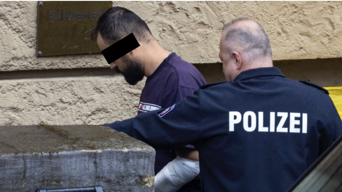 جرائم طعن مروعة تهز مدينة دويسبورغ شاب سوري يشتبه بارتكابها وتحقيقات تكشف احتمال توجهات إرهابية