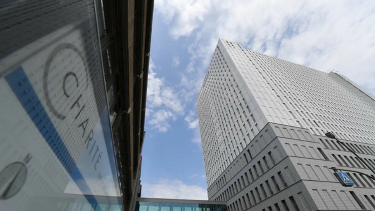 عزل مستشفى في برلين بعد اكتشاف 20 إصابة بطفرة كورونا البريطانية