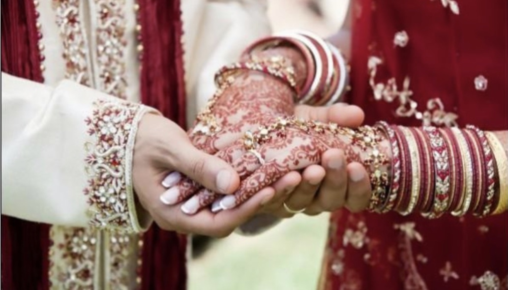 شاهد: عريس هندي يرفض الزواج في ليلة الزفاف لأن العروس لم تعطيه دراجة نارية مع المهر.