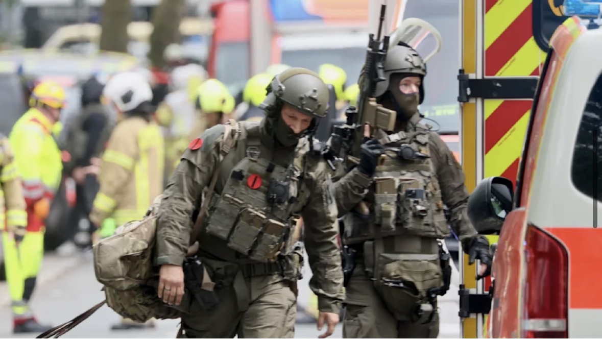 عااجل جرحى في صفوف الشرطة والمطافي بمدينة راتنغن غرب ألمانيا