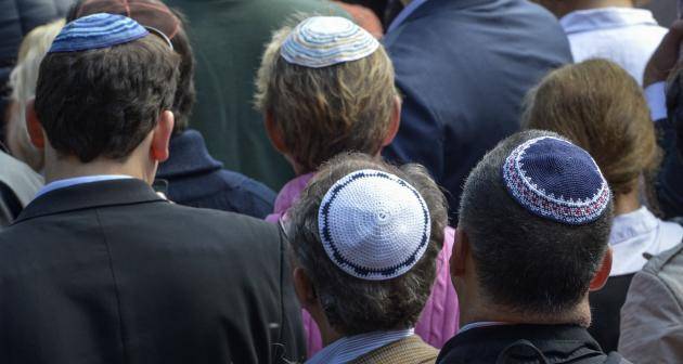 تحذير لليهود ألمانيا من ارتداء الكيباه