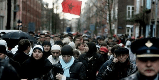 قانون جديد يسهل عقود زواج مغاربة العالم