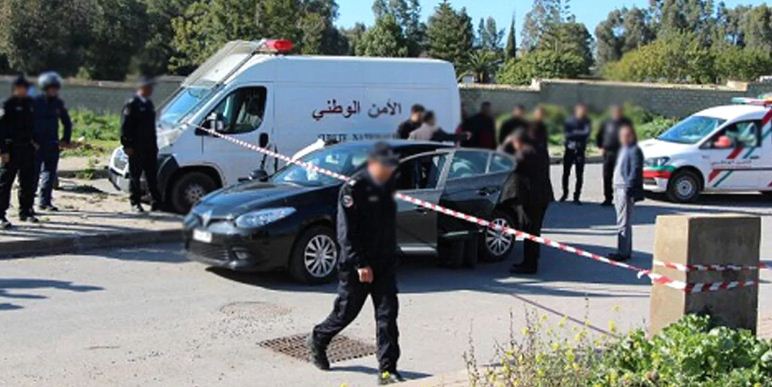 انتظر انتهاءه من الصلاة وباغثه بطعنات.. أربعيني يقتل شخصا داخل مسجد
