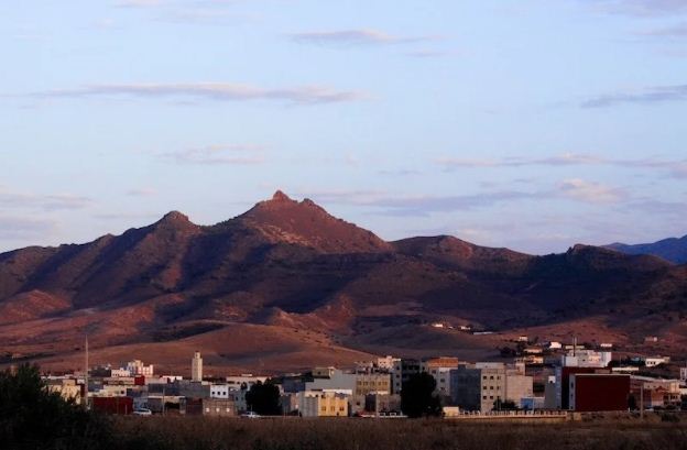 خطر “الفوالق الزلزالية الكبرى” يهدد إقليم الدريوش بهزات أرضية متتالية