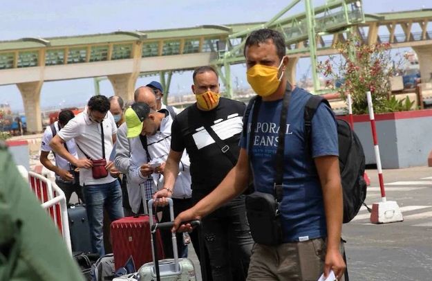 “تدابير كوفيد-19” تربك عطلة الجالية المغربية وتحبط “الانتعاشة السياحية”‎