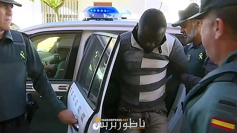 جريمة مروعة في حقول الفراولة بهويلفا.. مقتل عاملة مغربية طعناً على يد مهاجر من بوركينا فاسو