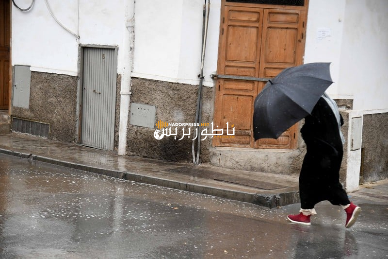 أمطار ورياح قوية متوقعة غدًا الخميس بالريف