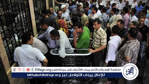 «حاميها حارميها».. مافيا السوق السوداء تسيطر على تذاكر القطارات