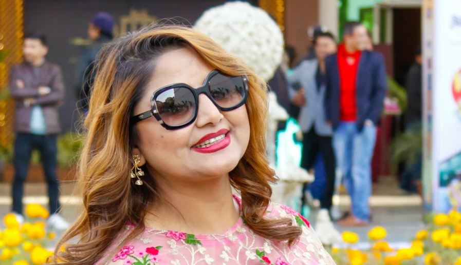 ‘मुन्द्रेको कमेडी क्लब’बाट दिपाश्रीलाई हटाईयो