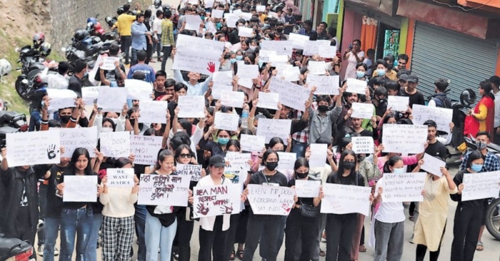 जन्मदिनमा बोलाएर सामूहिक बलात्कार