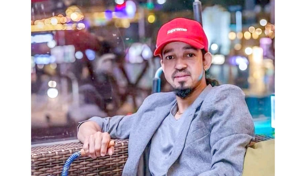 कलाकार भिसामा विदेश पठाइदिन्छु भन्दै ठगी गरेको आरोपमा ‘ईकु’ पक्राउ