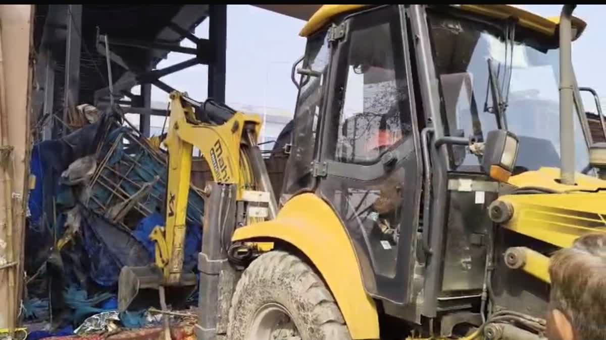 MCD सेंट्रल और नॉर्थ ज़ोन में अतिक्रमण हटाने की कार्रवाई करती है