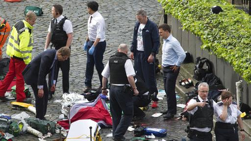 Four dead, many injured in UK parliament ‘terrorist’ attack