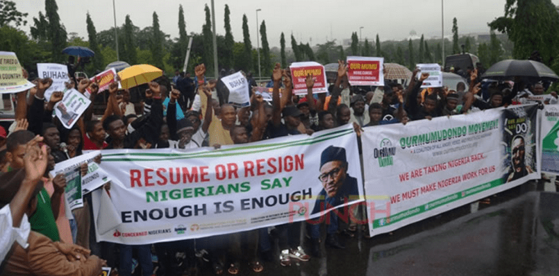 JUST IN: One injured as police tear gas ‘return or resign’ protesters