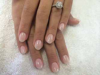 nails short round nail acrylic designs polish natural beige exquisite busy bee simplest applied transparent gorgeous ways