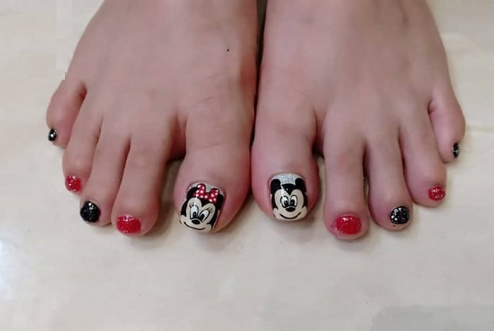 We may earn commission from links on this page, but we only recommend products we back. 88 Stylish Toe Nail Art Designs That You Ll Want To Copy