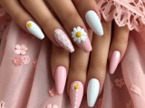 Daisy Nail Design Ideas
