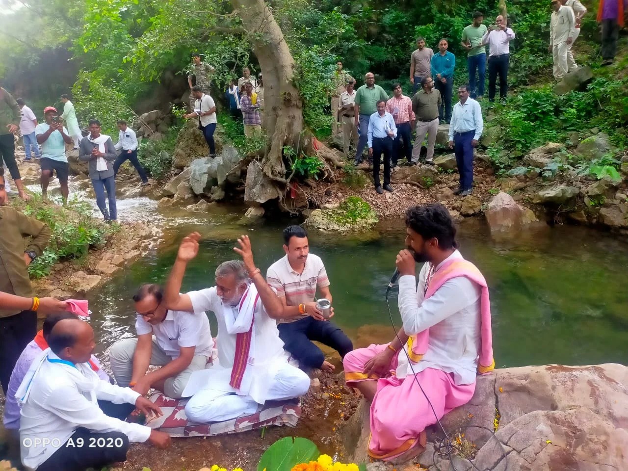 Saving rivers is our priority, the origin places of three rivers were worshipped