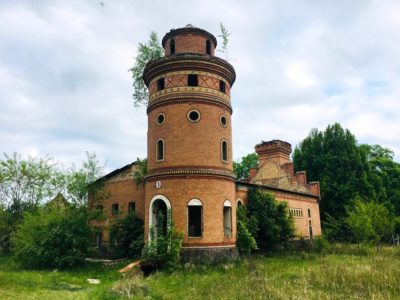 Verfallenes Anwesen nördlich von  Neuruppin. Foto: Oliver Numrich
