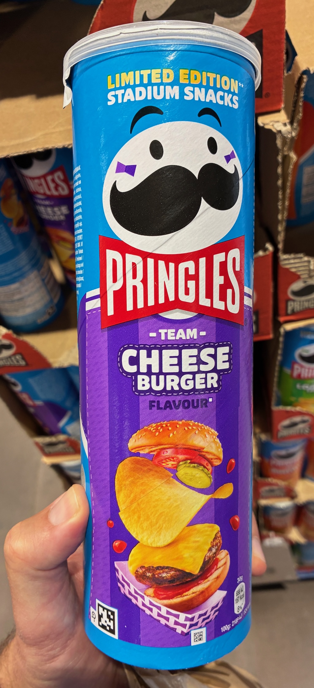 Pringles Team Cheeseburger