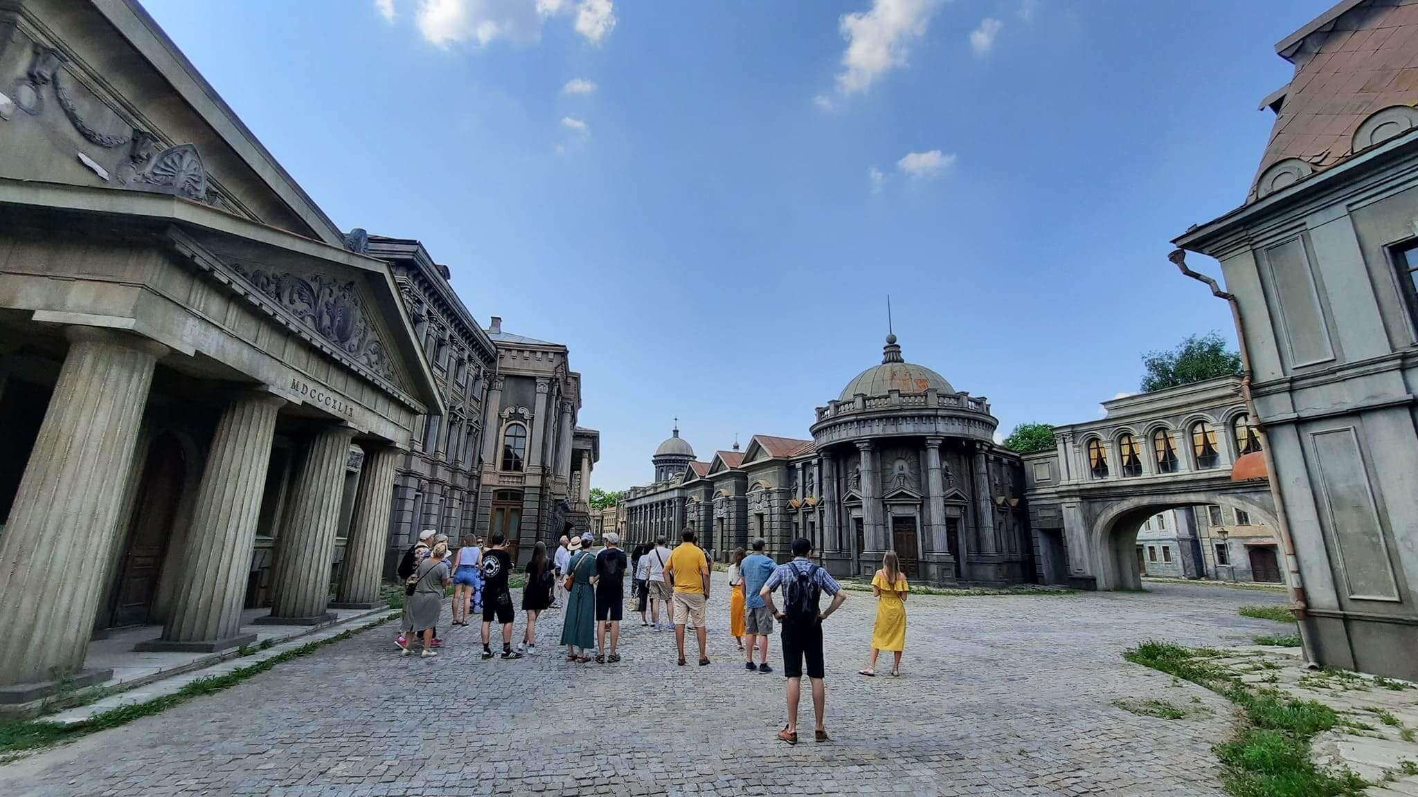 Гуляйте по старой москве и открывайте город заново! Ekskursiya Po Territorii Mosfilma Foto Nash Ural