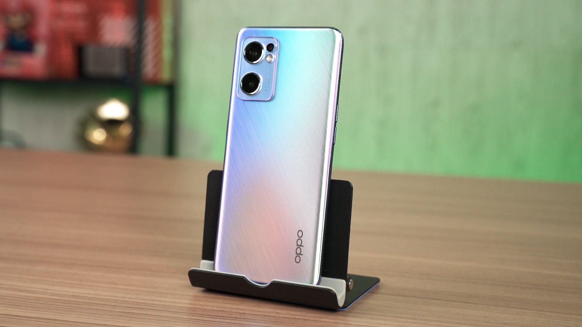 The OPPO Reno7: Surprisingly great performance despite being a
