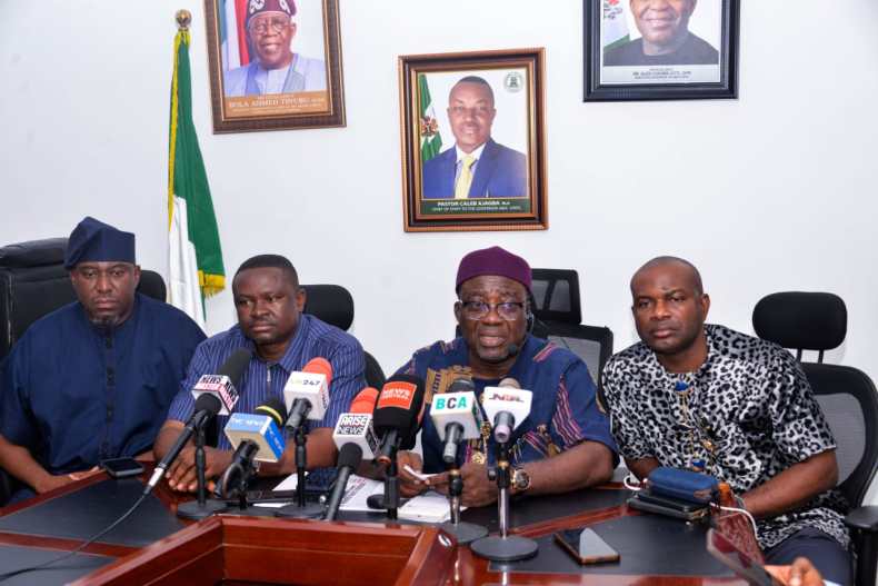 Abia Govt To Flag Off Construction Of 25Km Umuahia–Ikot Ekpene Road Next Week