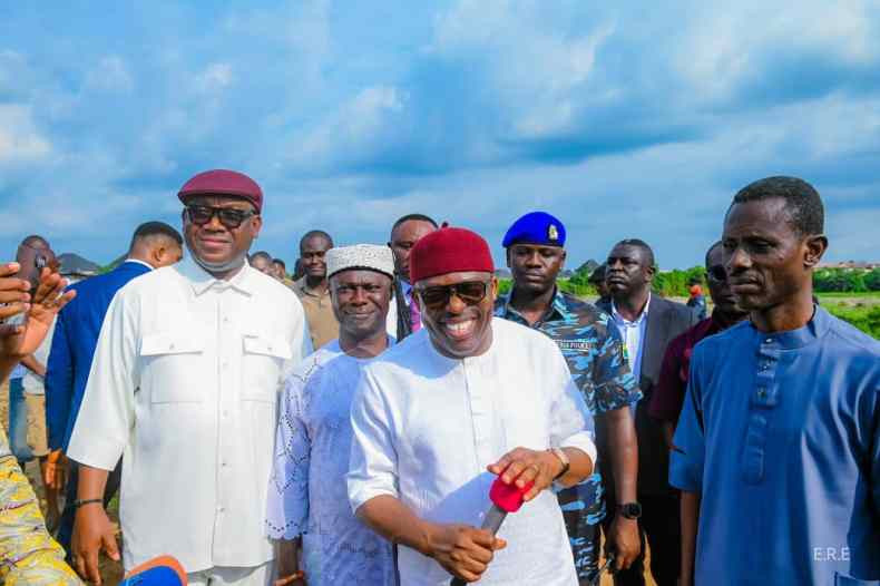 Gov Fubara Inspects Permanent Secretaries’ Quarters, Vows To Relocate Airport Road Dumpsite