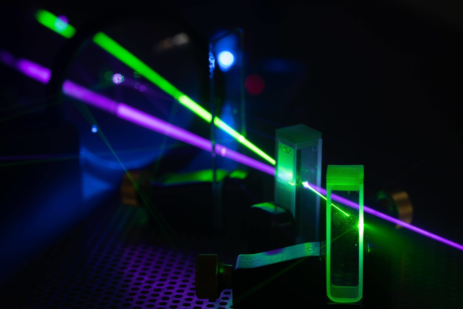 Semiconductor lasers