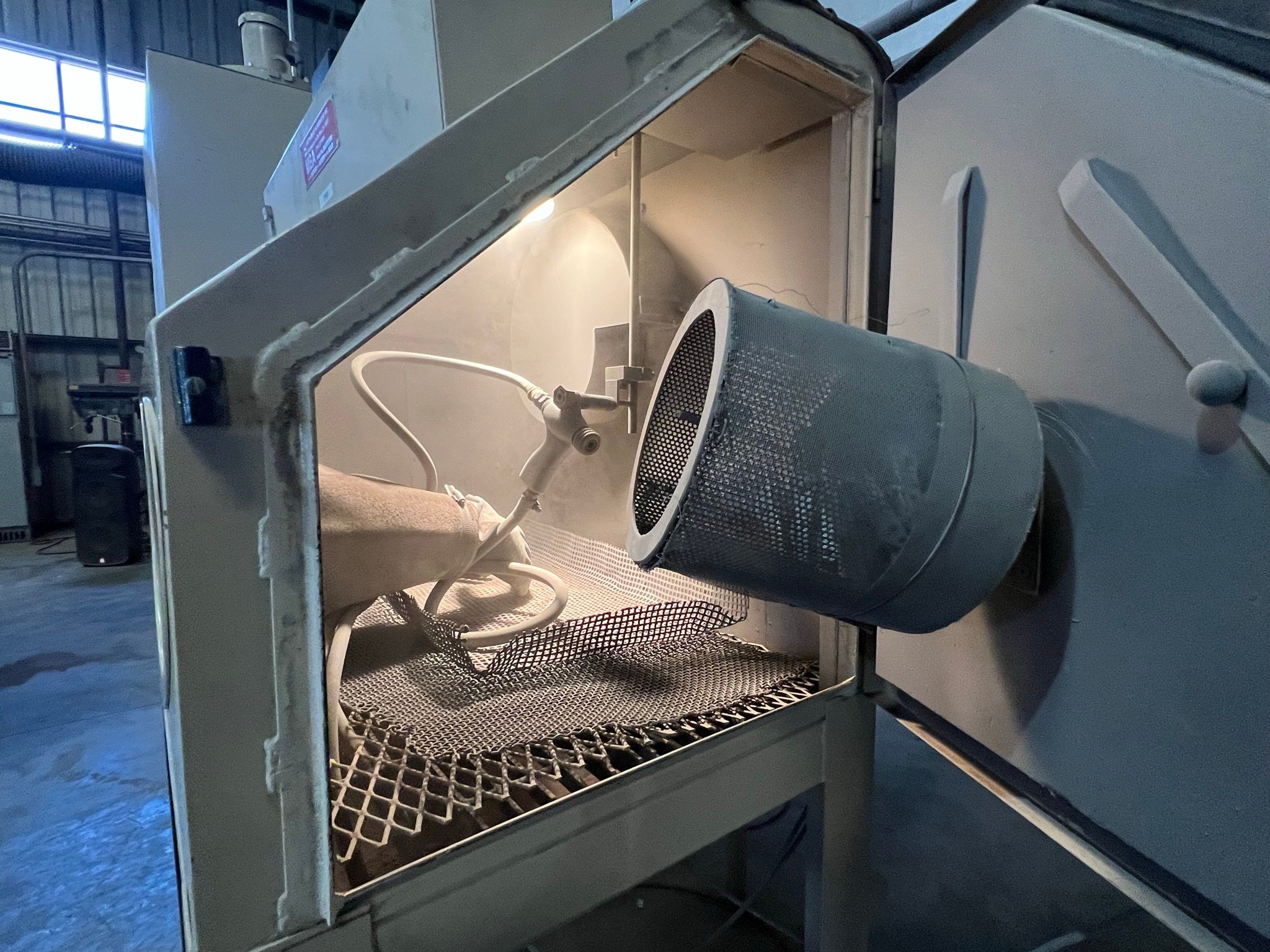 Busch 7942 Blasting - Incredible Geometric Image - HD