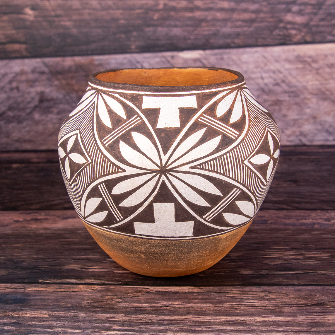 Antique (1920-1959) – Native Skies Gallery