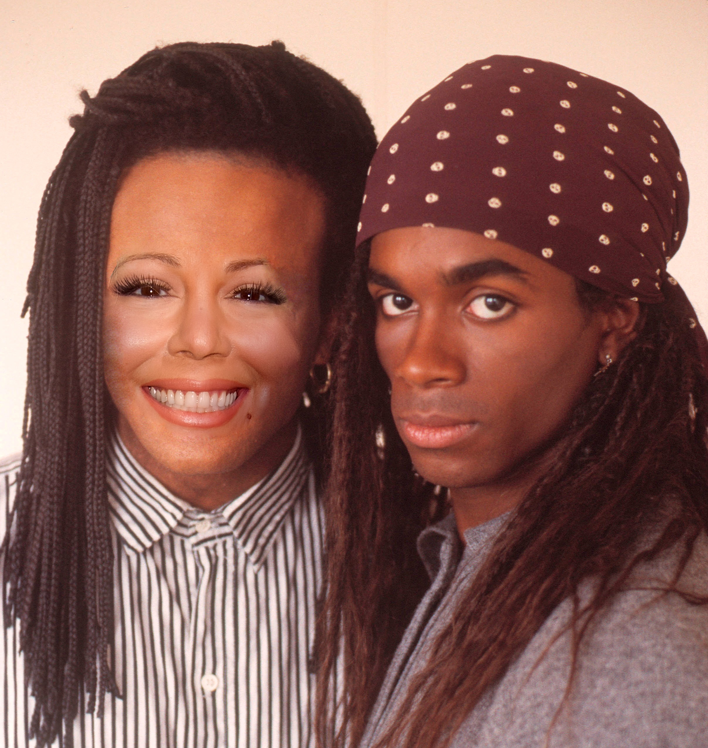 Sheriff's deputies and newspaper phone operator come to aid of a distraught robert pilatus. Mariah Carey has gone Milli Vanilli