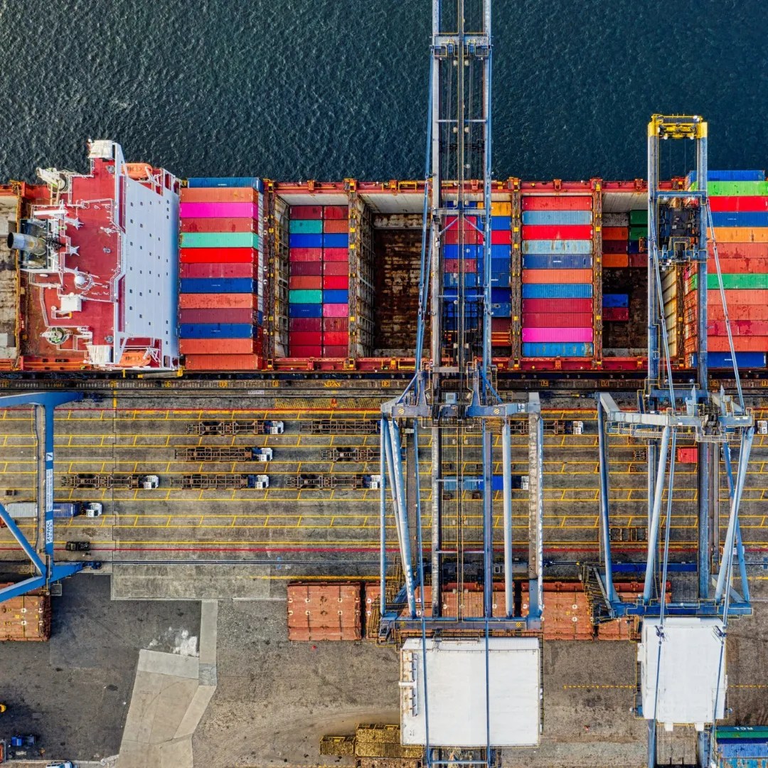Exportación e importación de piedra natural